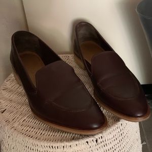 VGUC Burgundy Everlane Modern Loafers